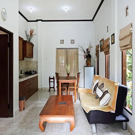 Rumah Akira Seminyak Buitenkant foto